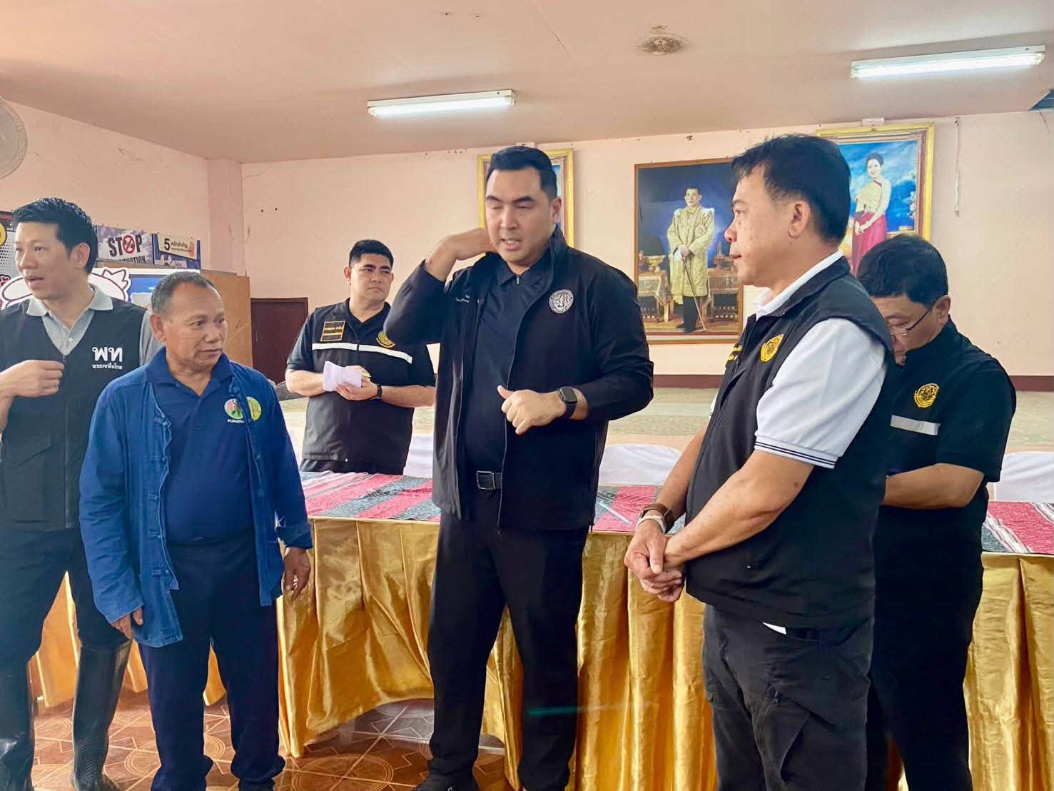 title - ส.ป.ก. ร่วมคณะ รมช.เกษตรฯ ลงพื้นที่น่าน ติดตามสถานการณ์อุทกภัย เร่งแผนเยียวยาฟื้นฟูเกษตรกร